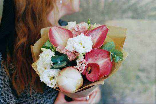 Florist at work