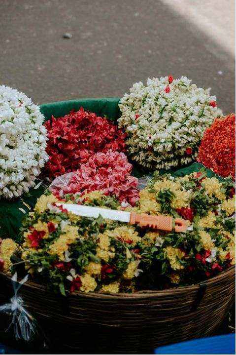 Bridal bouquet hero